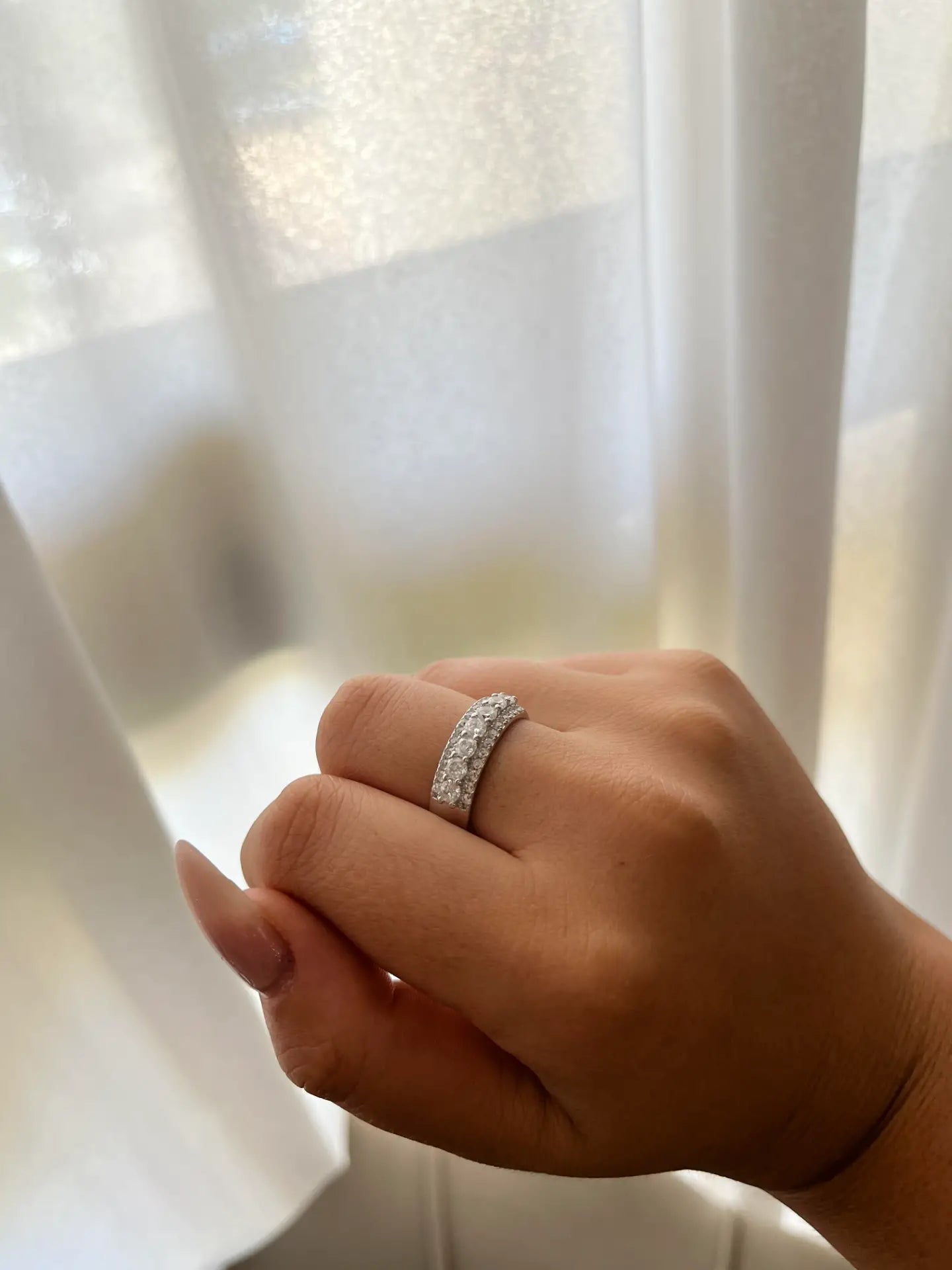 טבעת כסף 925 שורה כפולה זרקונים