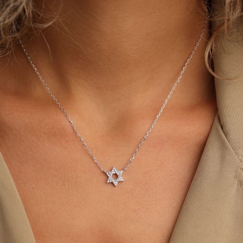 שרשרת מגן דוד כסף 925 משובצת זרקונים