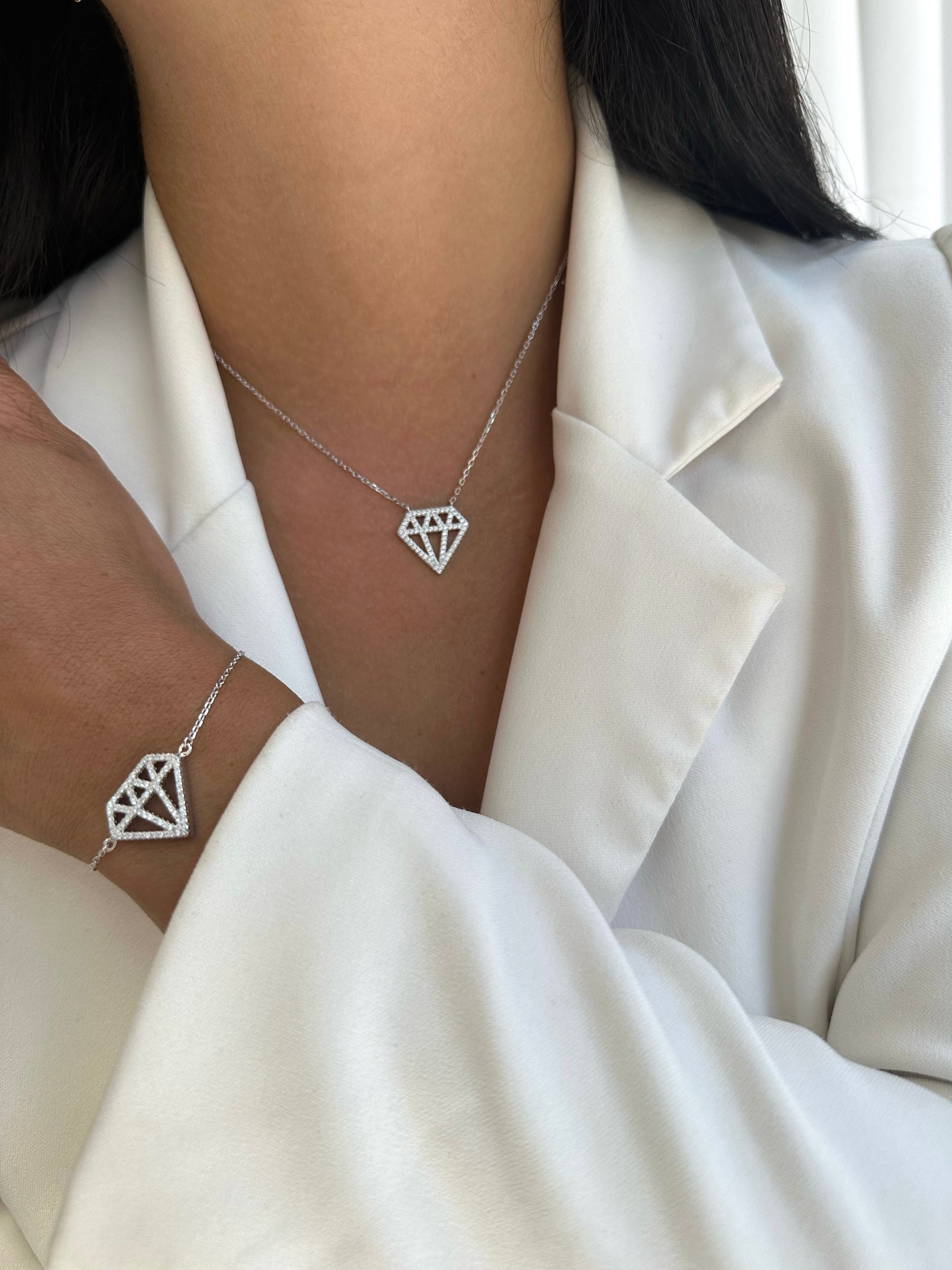 שרשרת יהלום גיאומטרי זרקונים כסף 925